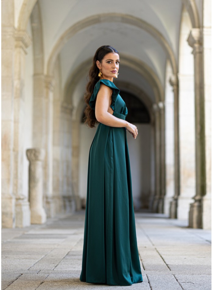 Vestido largo verde con tirantes con volantes