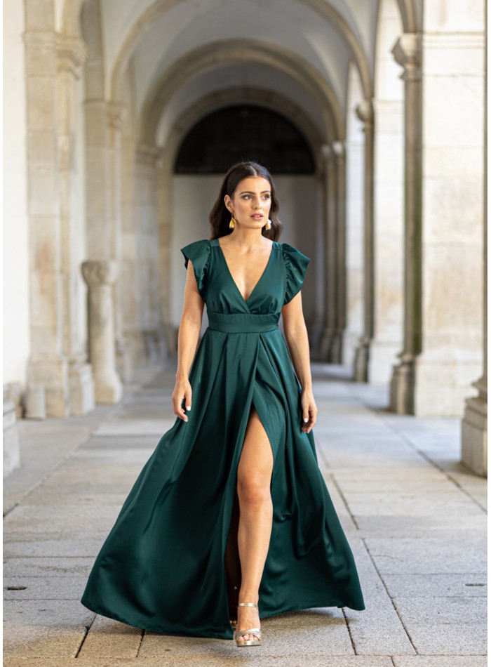 Vestido largo verde con tirantes con volantes