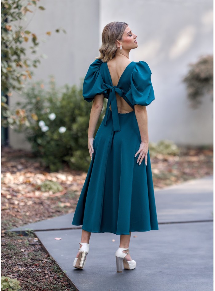 Green midi dress with puffed sleeves