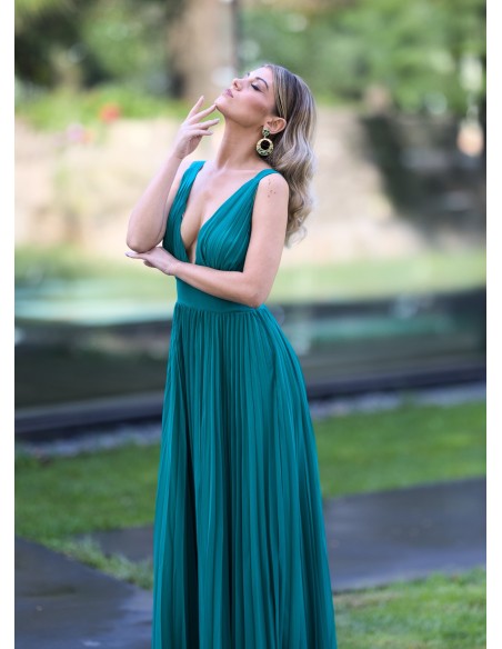 Pleated green long dress