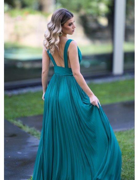 Pleated green long dress