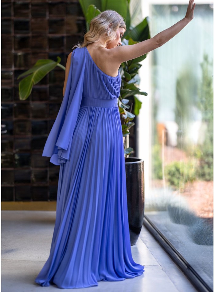 Vestido de fiesta largo plisado con escote...