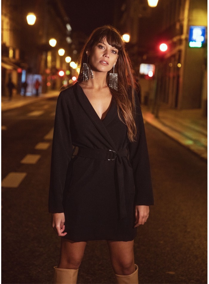 Robe courte à blazer noir
