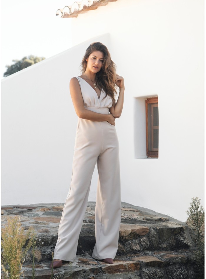 Mono de fiesta marfil con espalda descubierta