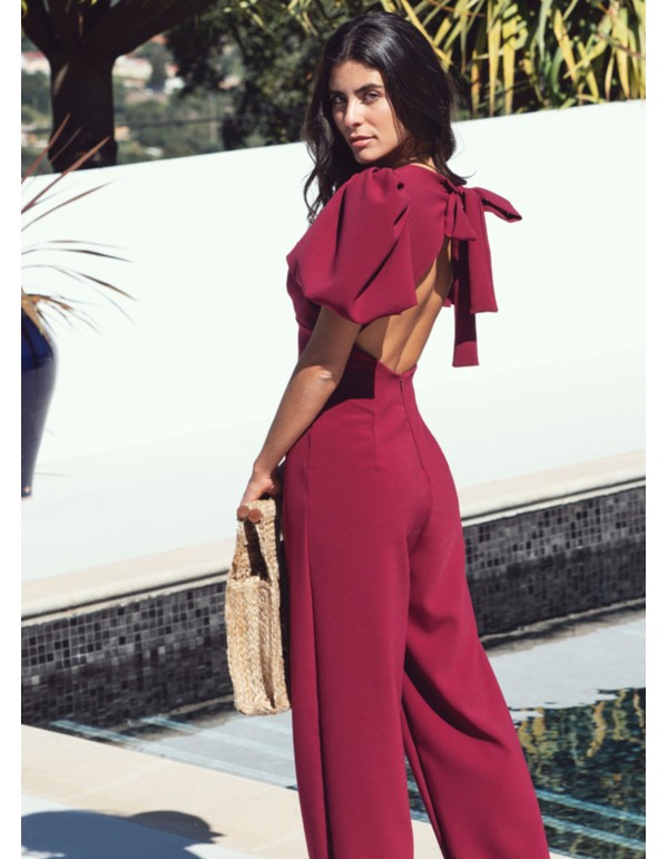 Burgundy jumpsuit with puffed sleeves and knotted back 2