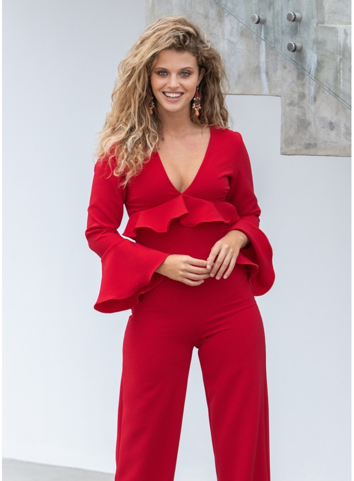 Mono largo rojo con volantes y manga larga para eventos especiales