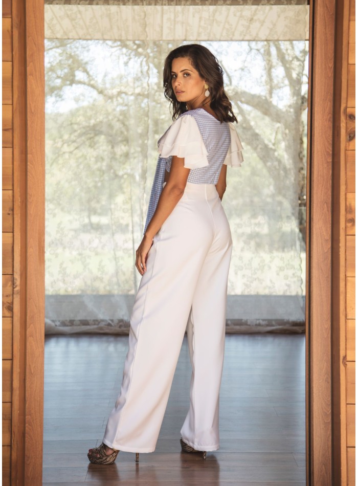Pantalón blanco de cintura alta y pierna ancha