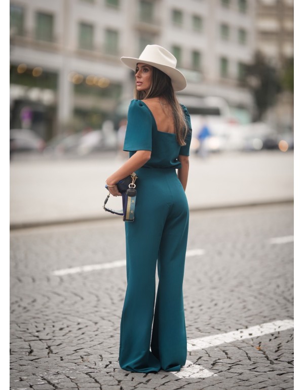 Pantalón verde de cintura alta y pierna ancha