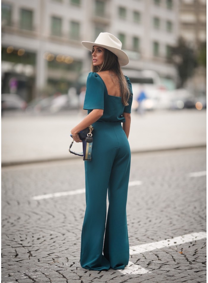 Pantalón verde de cintura alta y pierna ancha