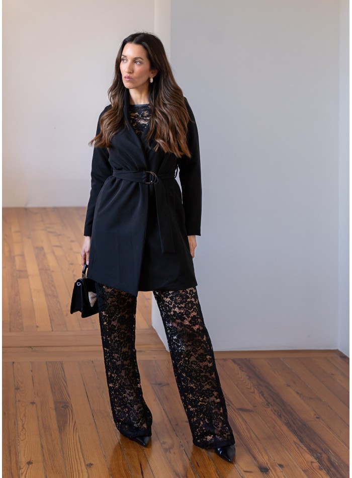 Pantalon long en dentelle noire