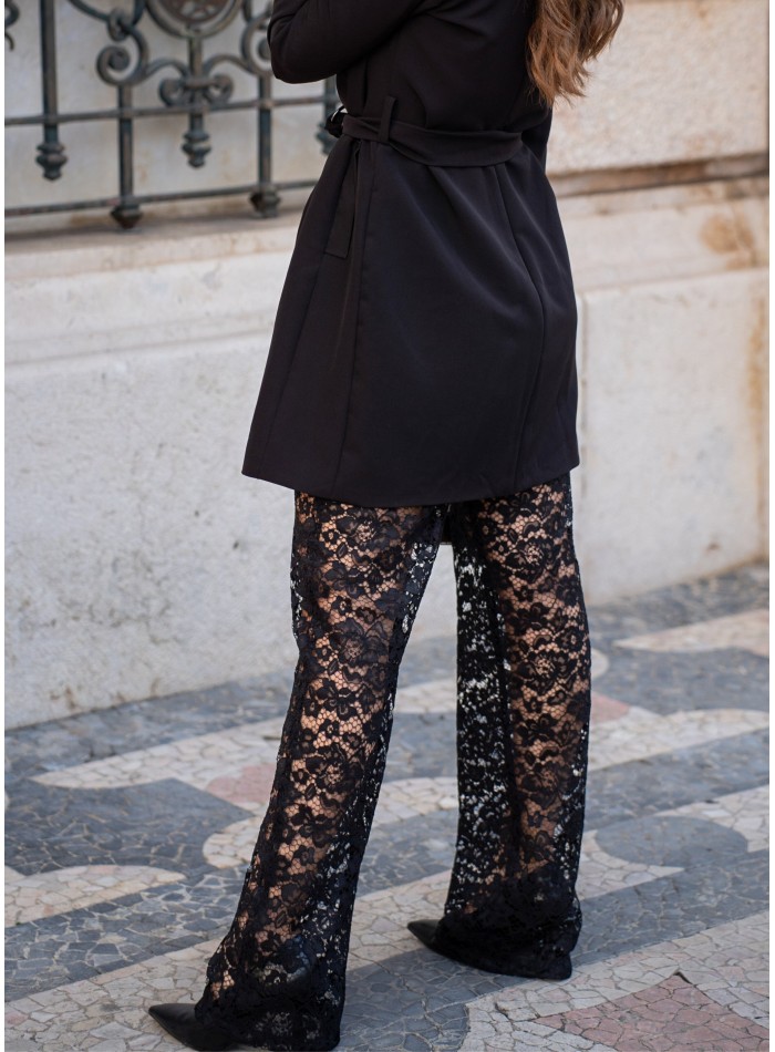 Pantalon long en dentelle noire