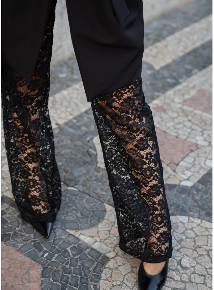 Pantalon long en dentelle noire