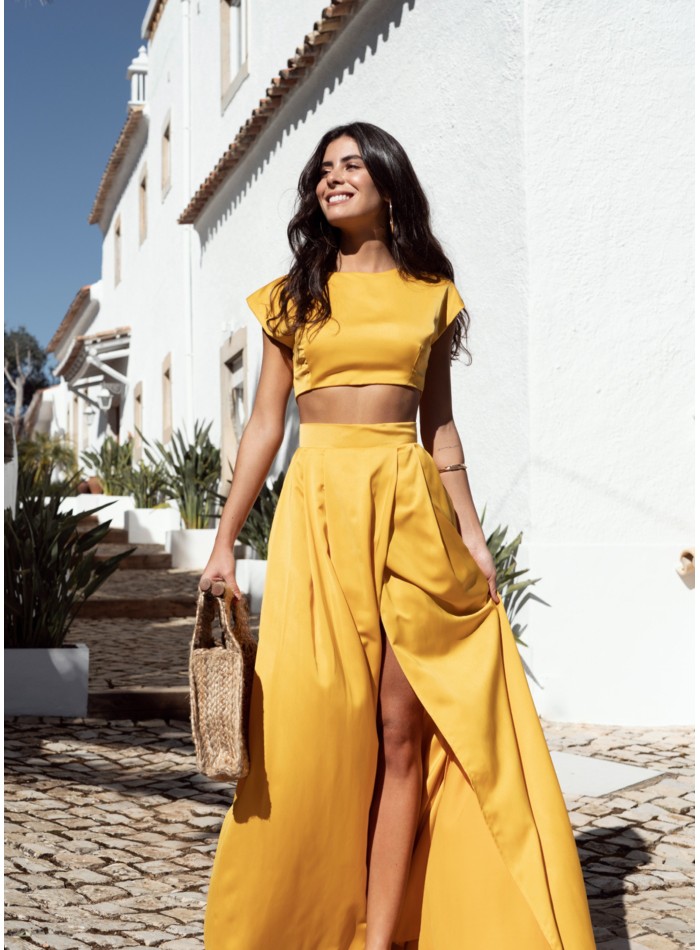Yellow long skirt with invisible zipper and...