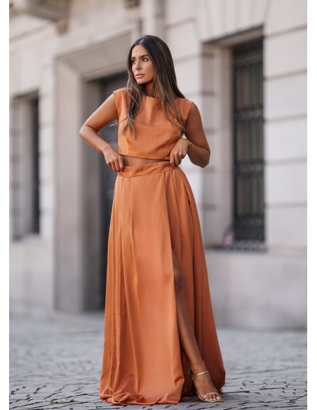 Terracotta long skirt lined with invisible zipper