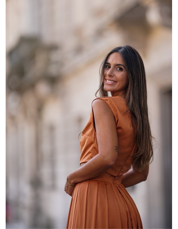 Terracotta long skirt lined with invisible zipper 2