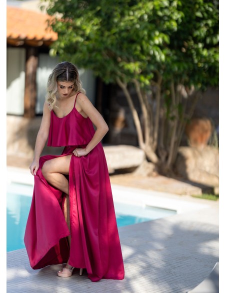 Cherry long skirt with invisible zipper and side slit