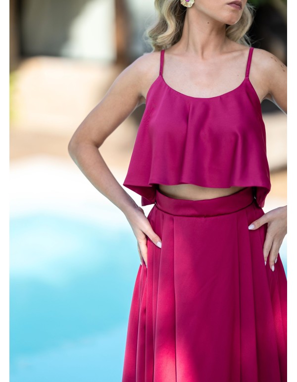 Cherry top with round neckline and straps 2