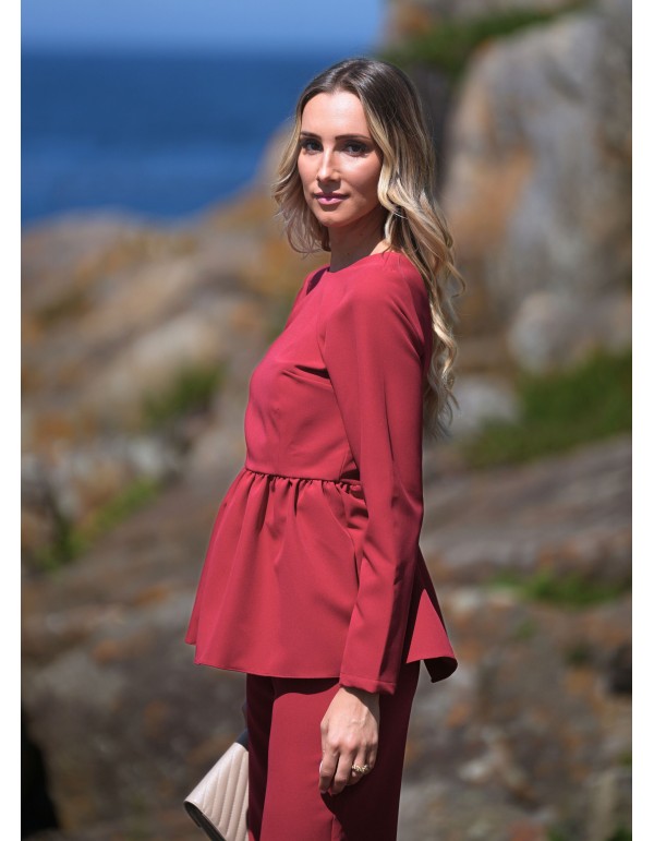 Blusa de fiesta roja de mangas largas y volante peplum