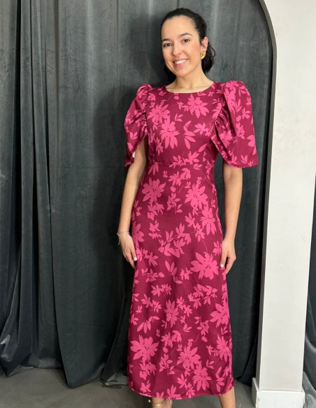Vestido de invitada midi estampada con manga abullonada