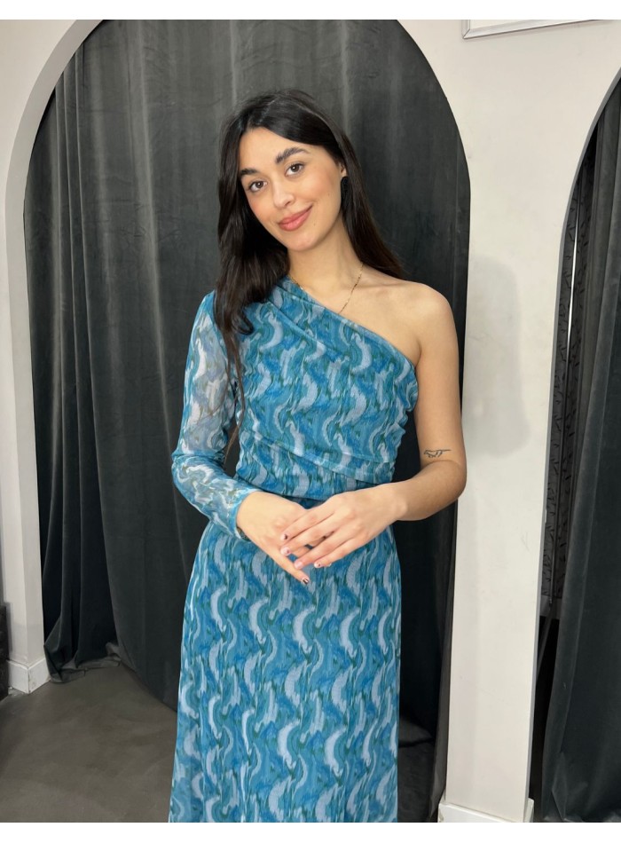 Vestido de invitada asimetrico de tul con estampado azul