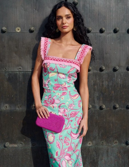 Top corto con tirantes ancho decorado y escote cuadrado para graduacion Top corto con tirantes ancho decorado y escote cuadrado para graduacion