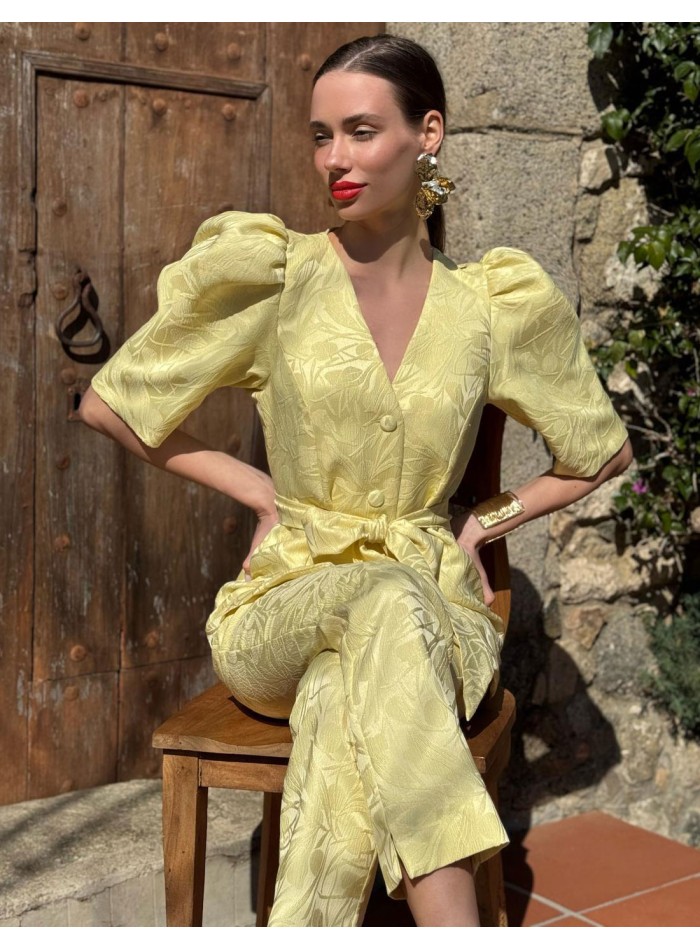 Ensemble top et pantalon à manches bouffantes