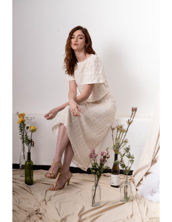 Ivory macramé top with short sleeves 2