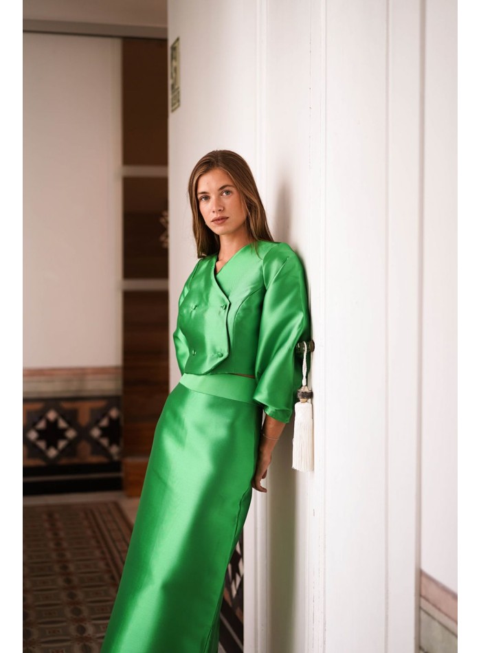 Falda midi recta en mikado verde con abertura trasera para eventos