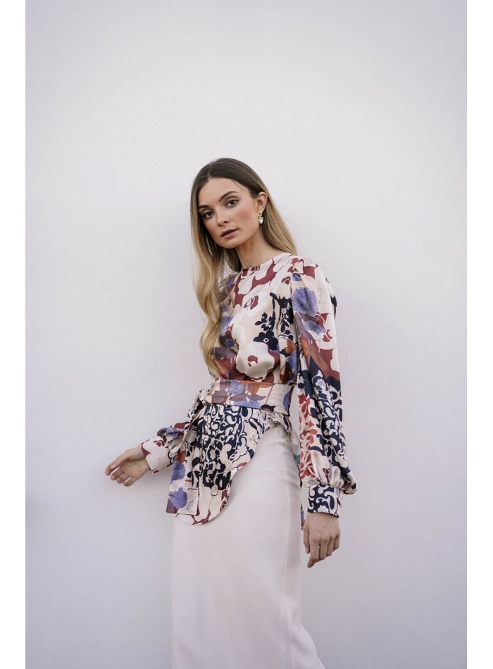 Printed blouse-type top with asymmetrical hem...