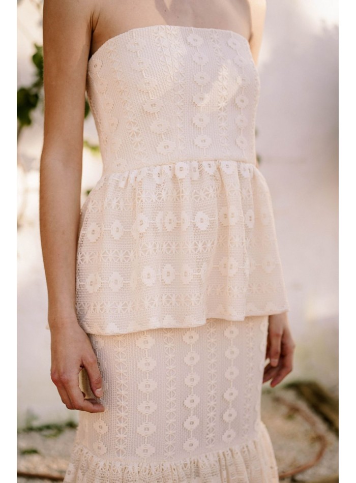 Ivory strapless top with ruffle