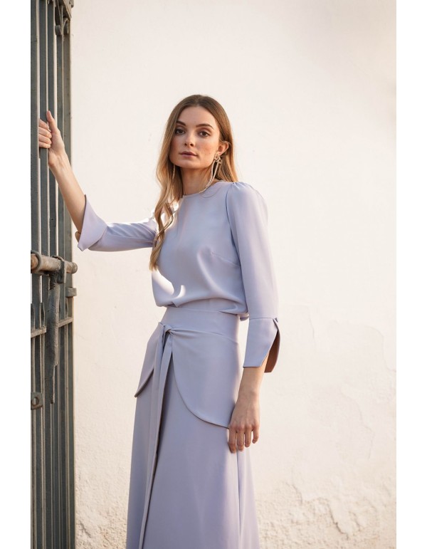 Top in lavender color with cuff detail