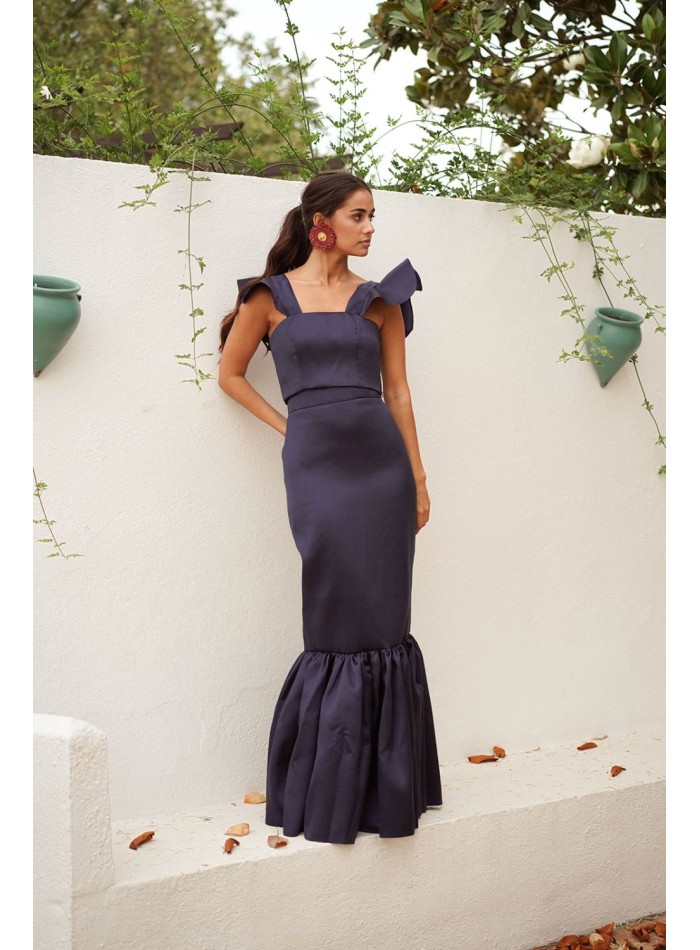 Falda larga azul marino con maxi volante para eventos