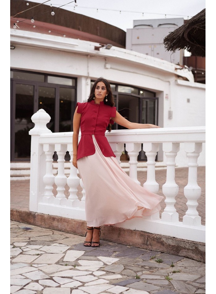 Jupe en mousseline de soie rose poudré avec volant