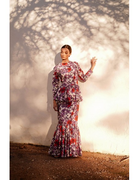 Printed long dress with pleated waist and ruffled hemline