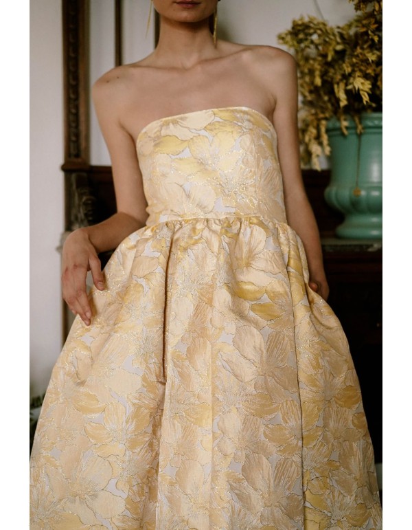 Vestido midi amarillo palabra de honor con bolsillos 2
