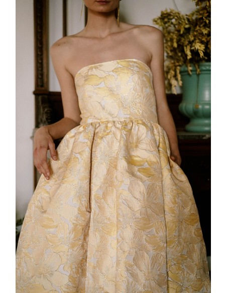 Robe midi jaune à bretelles et poches