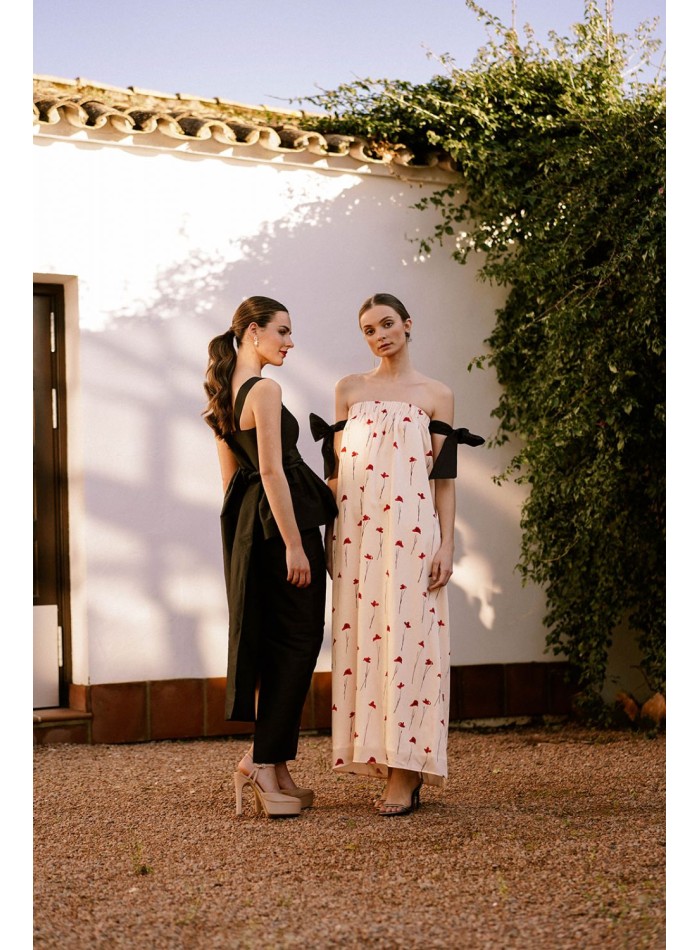 Vestido midi beige con estampado de amapolas