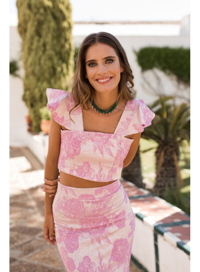 Top brocado rosa estampado con volantes para bautizos