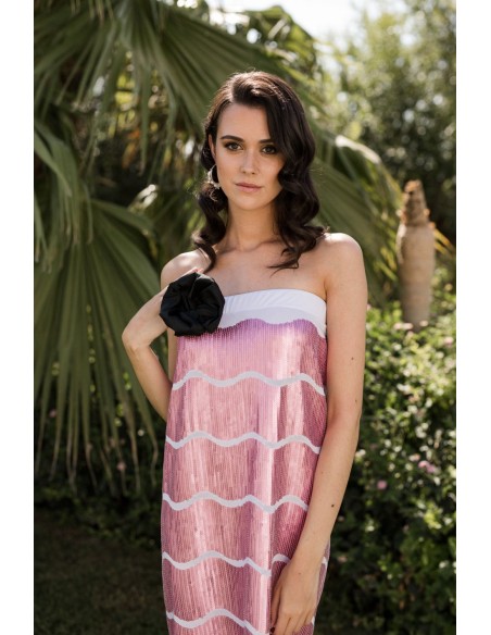 Vestido de fiesta midi estampado de lentejuelas rosa escote palabra de honor