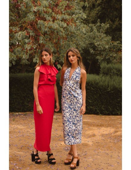 Falda midi recta de tiro alto roja