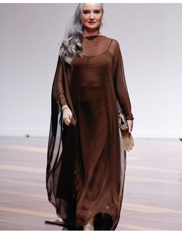 Vestido midi lencero marrón chocolate con tirantes 2
