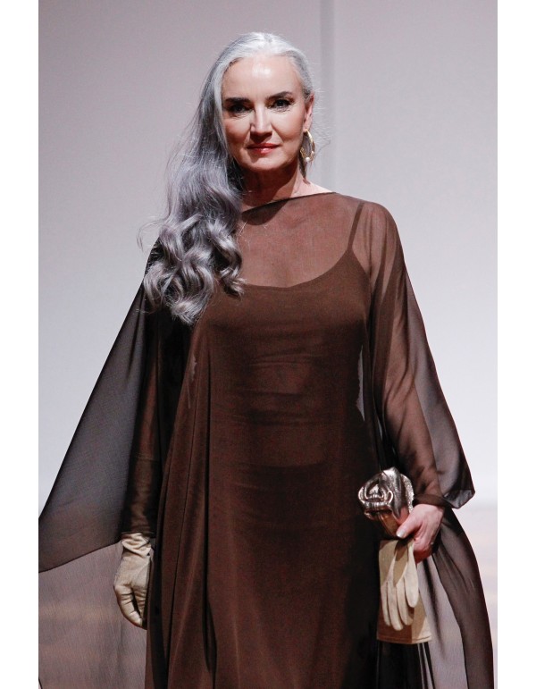 Longue cape de fête en organza brun chocolat