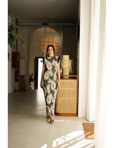 Vestido largo verde caqui estampado con hombreras para ocasiones especiales