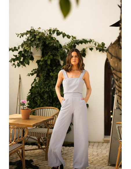 Top corto de tirante ancho lavanda para invitadas Top corto de tirante ancho lavanda para invitadas