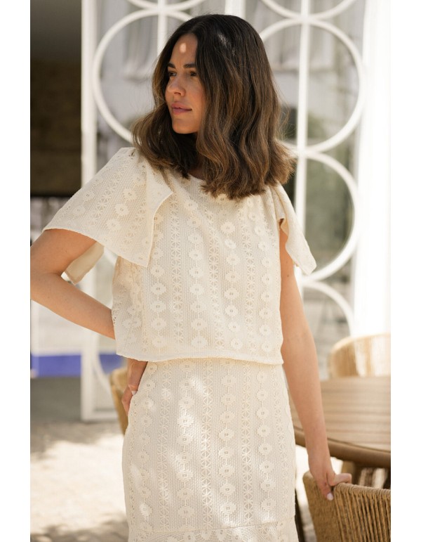 Raw macramé top with short flying sleeves 2