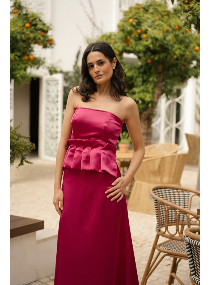 Fuchsia strapless strapless party top with boards