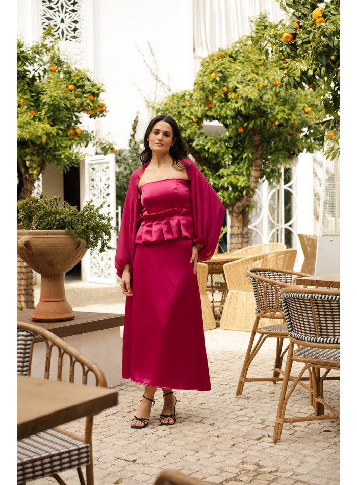 Top de fiesta fucsia palabra de honor con tablas para eventos