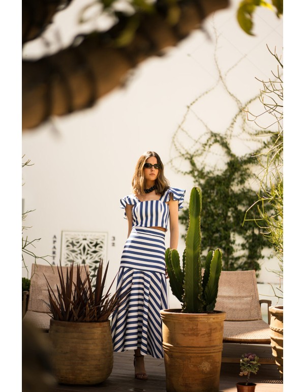 Strapless top with stripes and ruffles 2