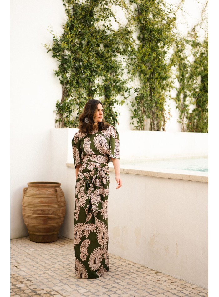 Falda larga estampado étnica verde para graduaciones