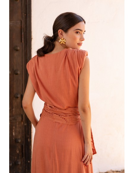 Tenue d'invité en lin avec laçage